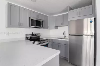 1750 NE 52nd St, Fort Lauderdale, FL 33334 - Photo 30