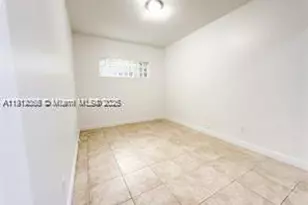 1621 Diplomat Dr, Miami, FL 33179 - Photo 28