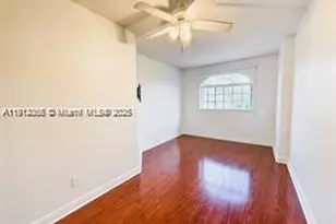 1621 Diplomat Dr, Miami, FL 33179 - Photo 44