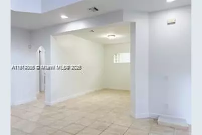 1621 Diplomat Dr, Miami, FL 33179 - Photo 26