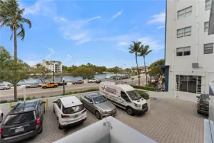 2457 Collins Ave, Miami Beach, FL 33140 - Photo 28