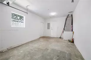 7753 Dilido Blvd, Miramar, FL 33023 - Photo 14