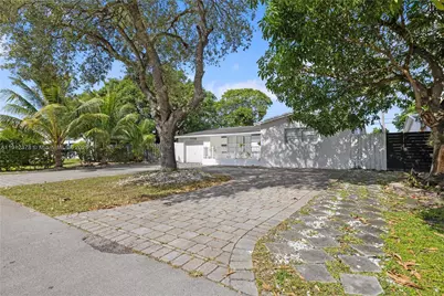7753 Dilido Blvd, Miramar, FL 33023 - Photo 2