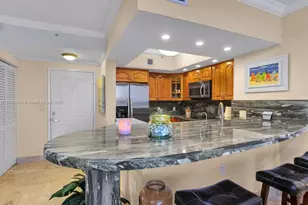5077 NW 7th St, Miami, FL 33126 - Photo 4