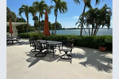 500 Bayview Dr #1825, Sunny Isles Beach, FL 33160 - Photo 6