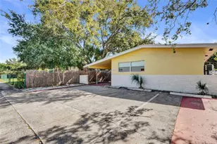 720 SE 15th St, Fort Lauderdale, FL 33316 - Photo 2