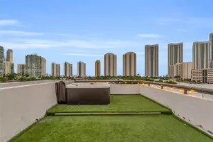 355 Poinciana Dr, Sunny Isles Beach, FL 33160 - Photo 22