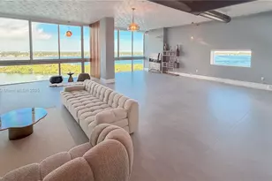 7934 West Dr, North Bay Village, FL 33141 - Photo 8