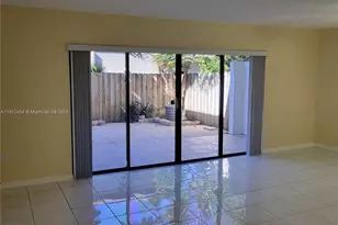 2750 34th Ave, Hollywood, FL 33021 - Photo 14