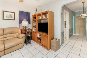 2020 Madison St, Hollywood, FL 33020 - Photo 2
