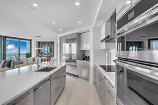 100 E Las Olas Blvd, Fort Lauderdale, FL 33301 - Photo 10