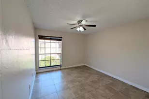 7230 Fairway Dr, Miami Lakes, FL 33014 - Photo 18