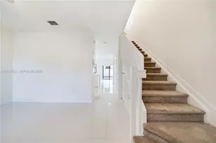 10630 W 33rd Way, Hialeah, FL 33018 - Photo 24