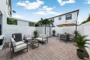 10630 W 33rd Way, Hialeah, FL 33018 - Photo 6