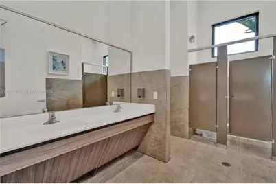 10630 W 33rd Way, Hialeah, FL 33018 - Photo 12
