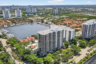 3640 Yacht Club Dr, Aventura, FL 33180 - Photo 40