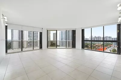 3640 Yacht Club Dr #1806, Aventura, FL 33180 - Photo 6