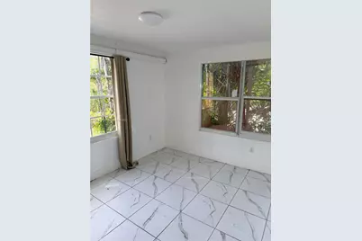 1652 Madison St #5, Hollywood, FL 33020 - Photo 4