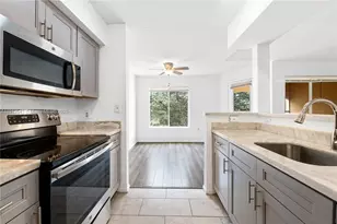 2361 NW 33rd St, Oakland Park, FL 33309 - Photo 6