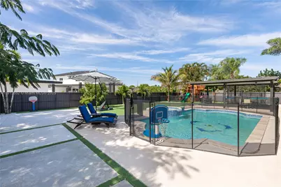 20140 SW 132nd Ave, Miami, FL 33177 - Photo 32