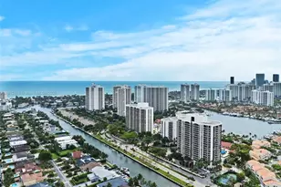 3600 Yacht Club Dr, Aventura, FL 33180 - Photo 20