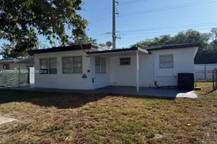 3020 SW 64th Ave, Miramar, FL 33023 - Photo 2