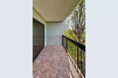 10315 NW 9th St Cir #502-14, Miami, FL 33172 - Photo 58