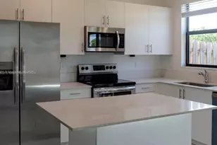 561 NE 208th Terrace, Miami, FL 33179 - Photo 18
