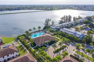 561 NE 208th Terrace, Miami, FL 33179 - Photo 12