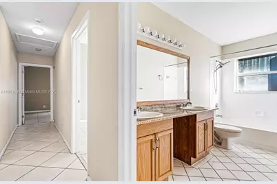 1200 NW 161st Ave, Pembroke Pines, FL 33028 - Photo 24