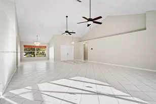 1200 NW 161st Ave, Pembroke Pines, FL 33028 - Photo 4