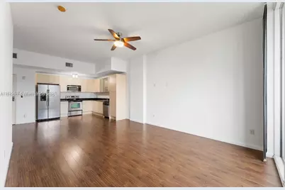 1350 NW 8th Ct #5, Miami, FL 33136 - Photo 4