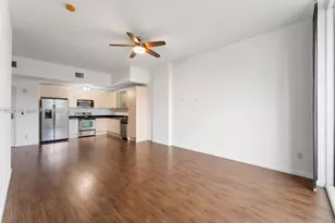 1350 NW 8th Ct, Miami, FL 33136 - Photo 4