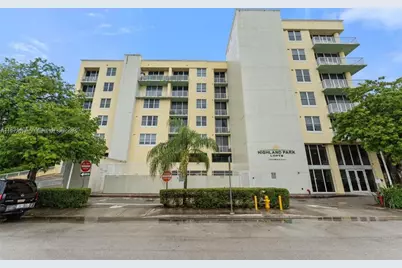 1350 NW 8th Ct #5, Miami, FL 33136 - Photo 14