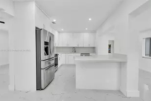 141 NW 89th St, El Portal, FL 33150 - Photo 20