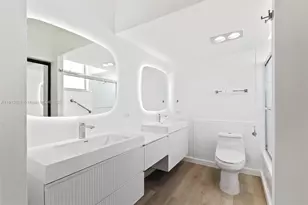 6900 Bay Dr, Miami Beach, FL 33141 - Photo 14