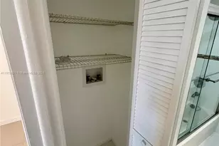 4705 NW 7th St, Miami, FL 33126 - Photo 18