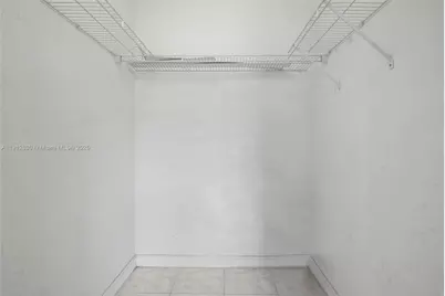 1658 SE 28th Ct #200, Homestead, FL 33035 - Photo 12