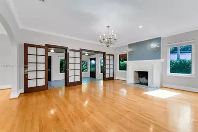 1514 Capri St, Coral Gables, FL 33134 - Photo 8
