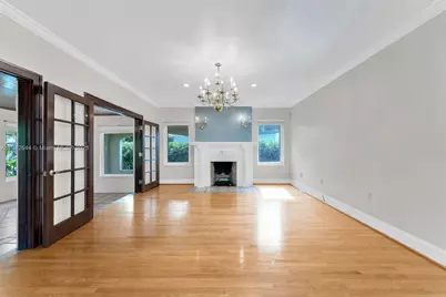 1514 Capri St, Coral Gables, FL 33134 - Photo 6