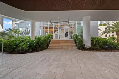 700 NE 24th St #5606, Miami, FL 33137 - Photo 2