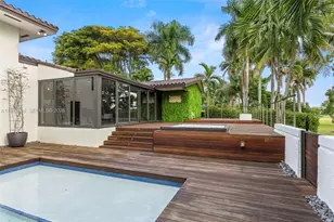 19035 E St Andrews Dr, Hialeah, FL 33015 - Photo 56