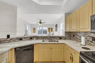 13117 SW 49th Ct, Miramar, FL 33027 - Photo 12