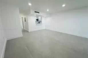 7157 W 19th Ct, Hialeah, FL 33014 - Photo 12