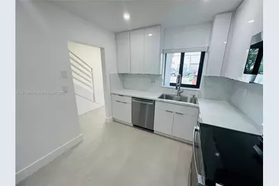 7157 W 19th Ct #7157, Hialeah, FL 33014 - Photo 8