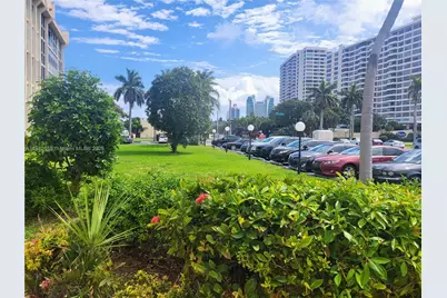 851 Three Islands Blvd #509, Hallandale Beach, FL 33009 - Photo 34