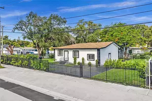 5850 NE 3rd Ave, Miami, FL 33137 - Photo 2