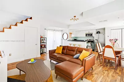 1611 SW 2nd Ct #E113, Miami, FL 33129 - Photo 1