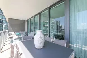 650 NE 32nd St, Miami, FL 33137 - Photo 6