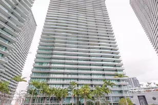 650 NE 32nd St, Miami, FL 33137 - Photo 8